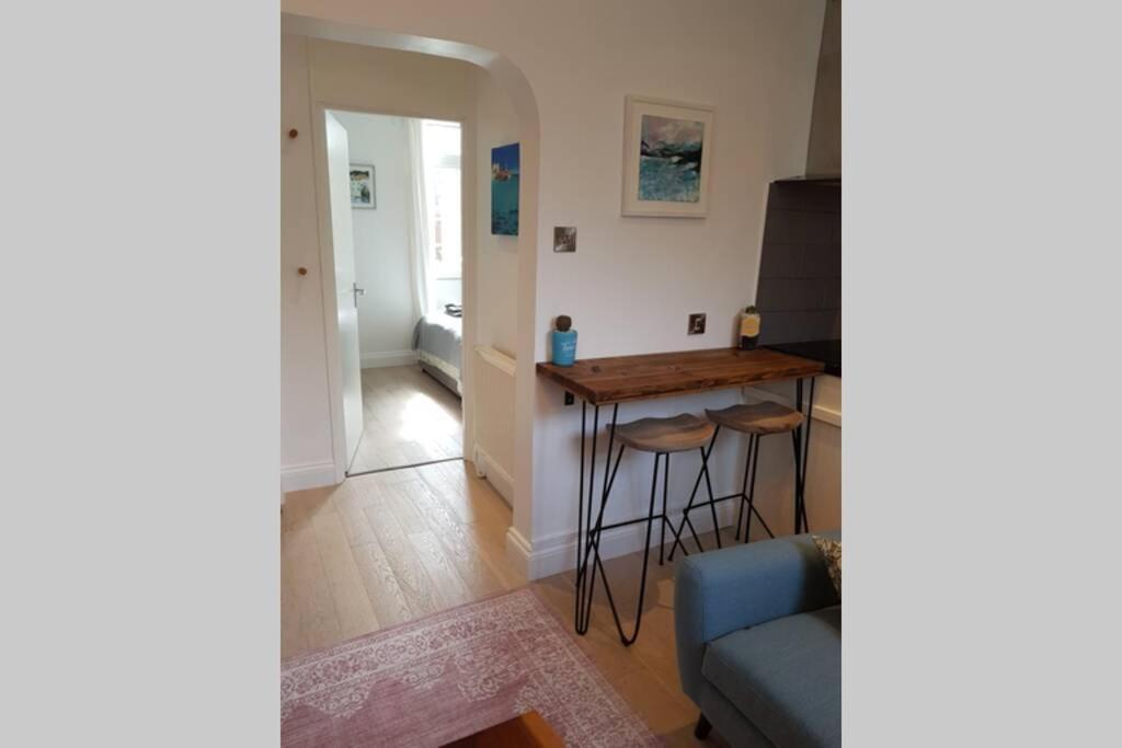 St Ives Apartment Private Parking With Garden 10 Minute Walk Into Town And Beach Экстерьер фото