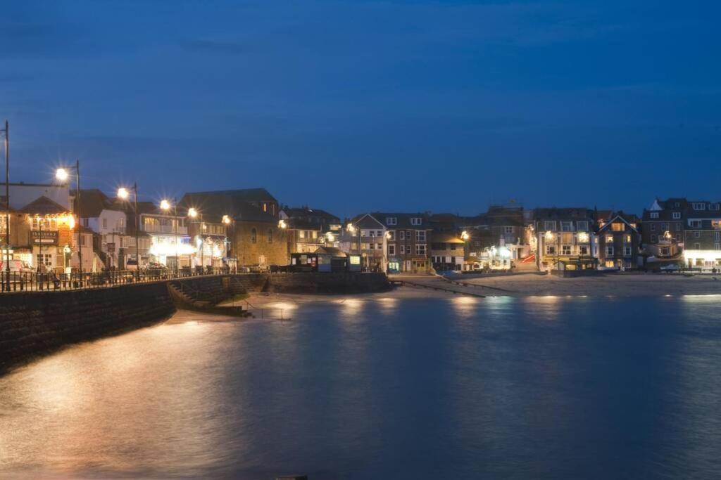 St Ives Apartment Private Parking With Garden 10 Minute Walk Into Town And Beach Экстерьер фото